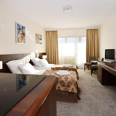 Komfortowy Apartament W Arka Medical Apartament *